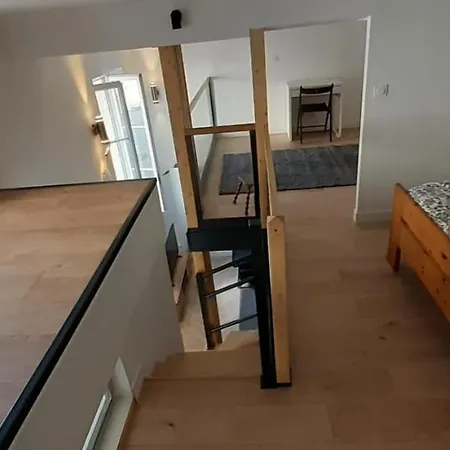 T3 Calme Et Cosy, Idealement Situe Pres Du Chateau Et De La Gare, Dans Un Cadre Paisible Apartment